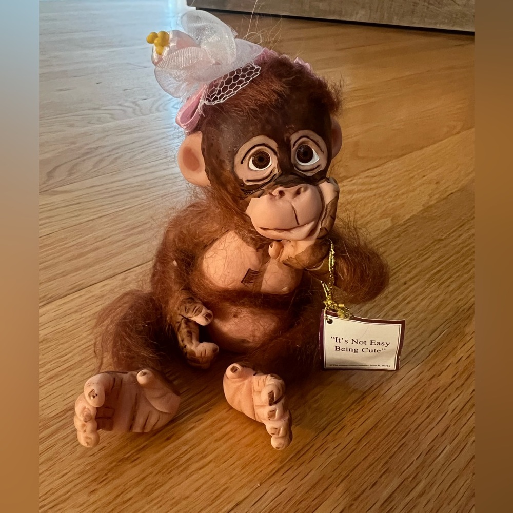 ASHTON DRAKE 4" MONKEY IT'S NOT EASY BEING CUTE! RESIN FIGURE DOLL, EX! W/TAG
